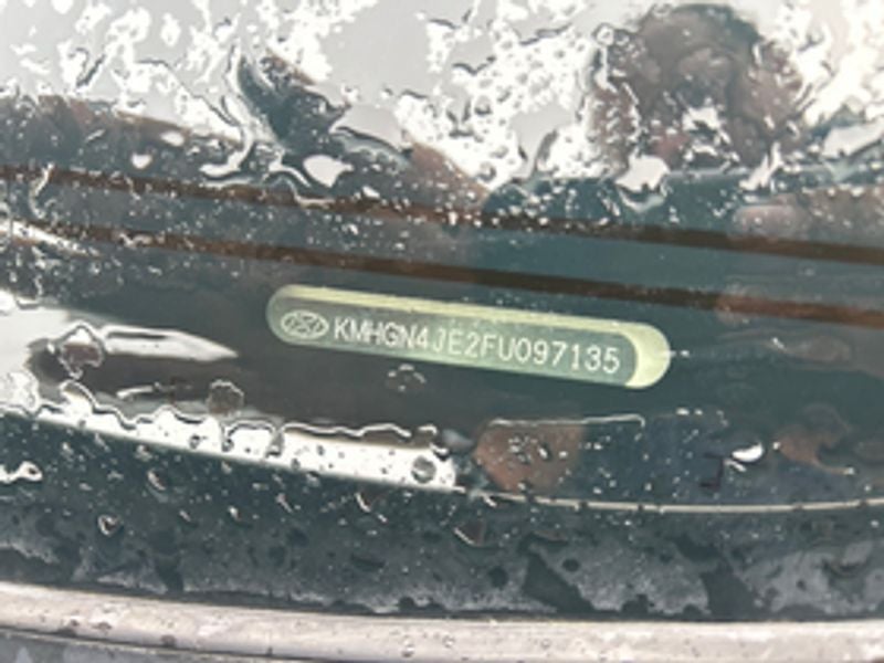 2015 Hyundai Genesis Base