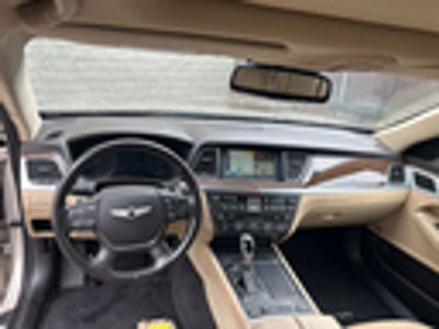 2015 Hyundai Genesis Base