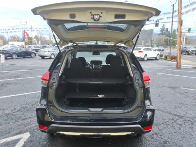 2017 Nissan Rogue FWD SV