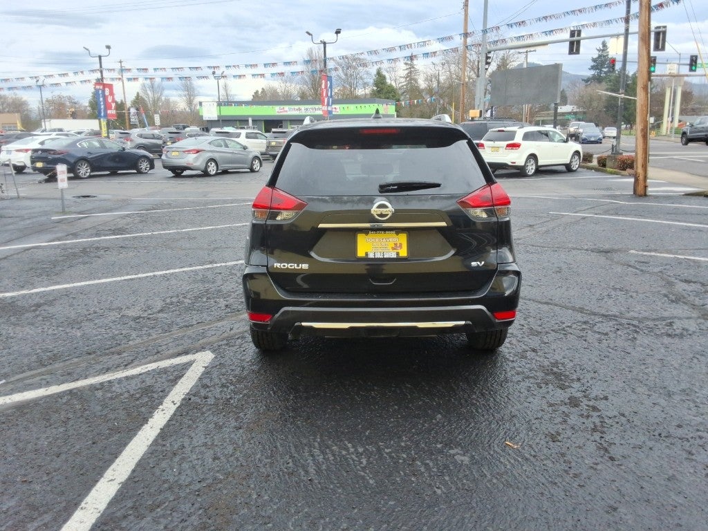 2017 Nissan Rogue FWD SV