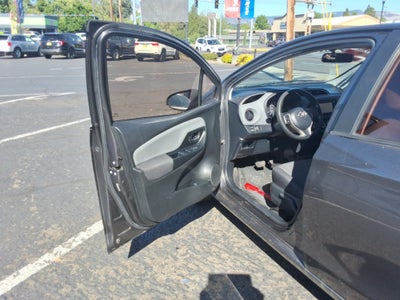 2015 Toyota Yaris 5dr Liftback Auto L (Natl)