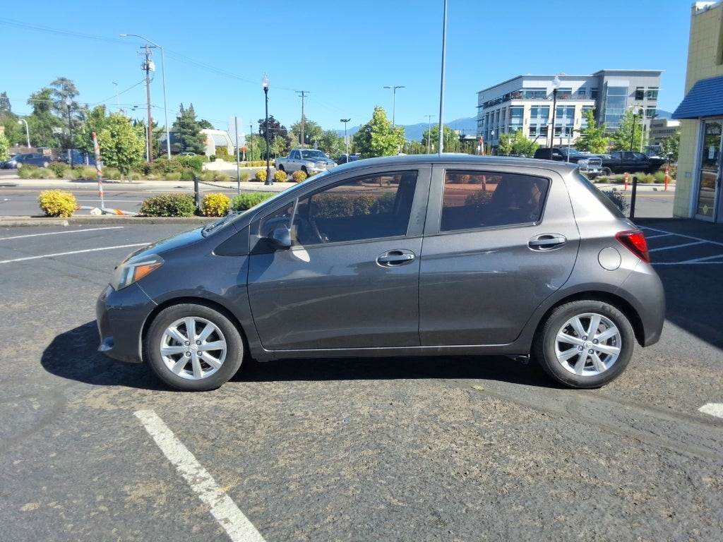 2015 Toyota Yaris 5dr Liftback Auto L (Natl)