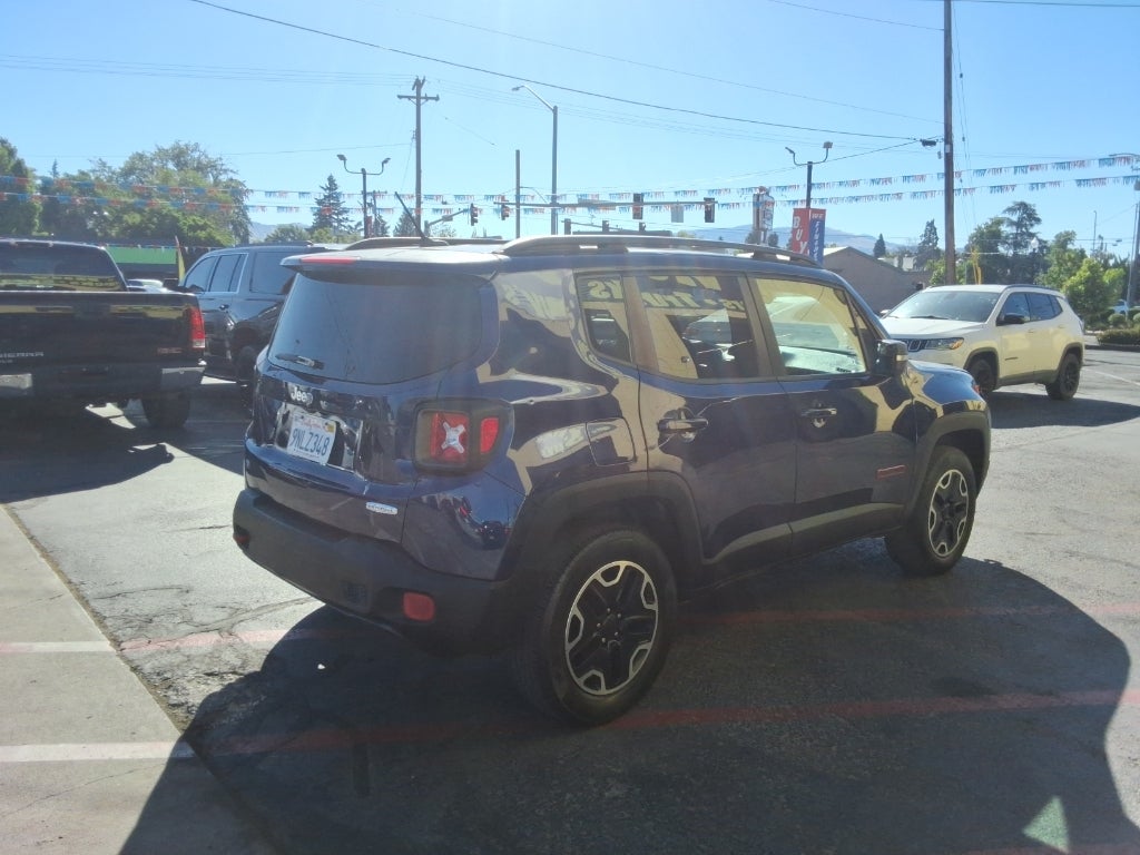 2016 Jeep Renegade Trailhawk
